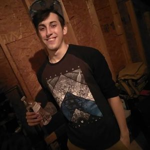 Meet your Posher, Chase